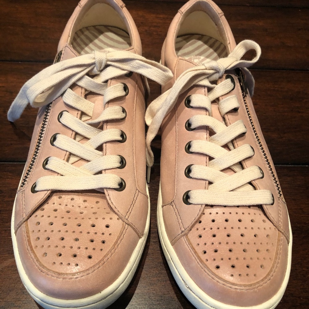 Taos Zipster sneakers